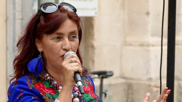 Rona Hartner este inmormantata azi de Ziua Nationala a Romaniei Cum arata sicriul artistei