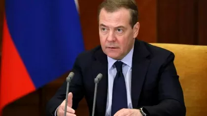 Medvedev îi jignește pe români, după ce UE a cerut Rusiei să returneze...