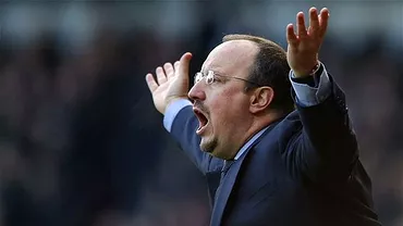 Rafael Benitez are viata grea la Everton Fanii nul inghit Ce refren iau cantat spaniolului