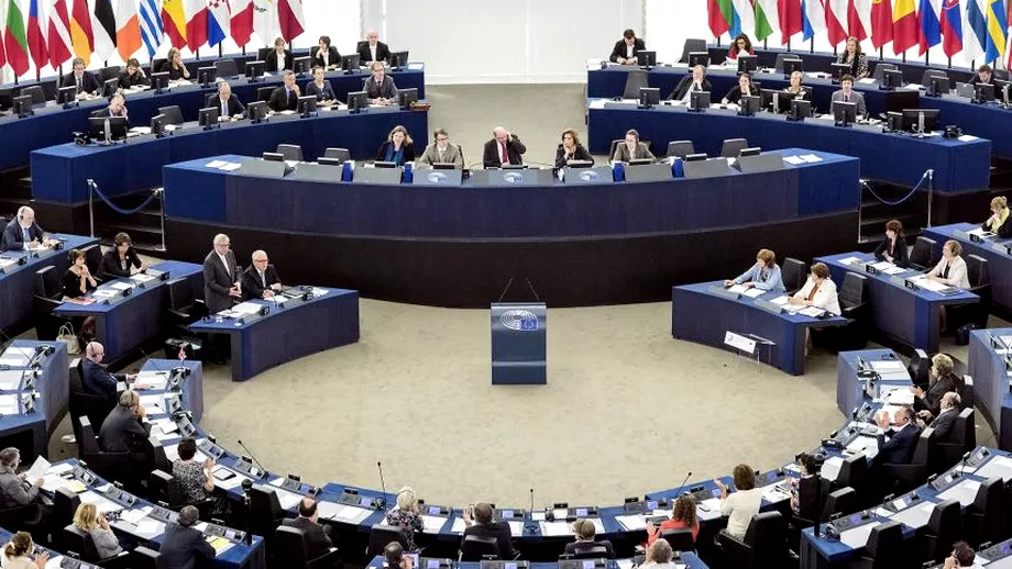 Parlamentul European a taiat din salariile asistentilor care lucreaza de acasa Europarlamentarii isi primesc leafa intreaga