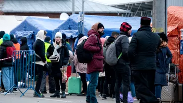Guvernul taie din ajutoarele pentru refugiatii ucraineni Acestia vor mai primi bani maxim patru luni la rand