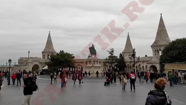 Tricolorii au iesit la plimbare in jurul hotelului din Budapesta Update