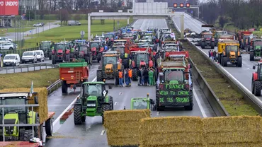 MAE alerta de calatorie pentru Franta Parisul si alte zone ar putea fi paralizate de fermieri