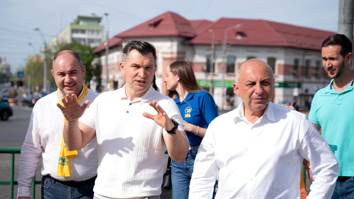 Șeful PNL Sector 4, atac la Nicușor Dan. Ionuț Stroe: ”A lăsat Parcul Tineretului să se dărâme”