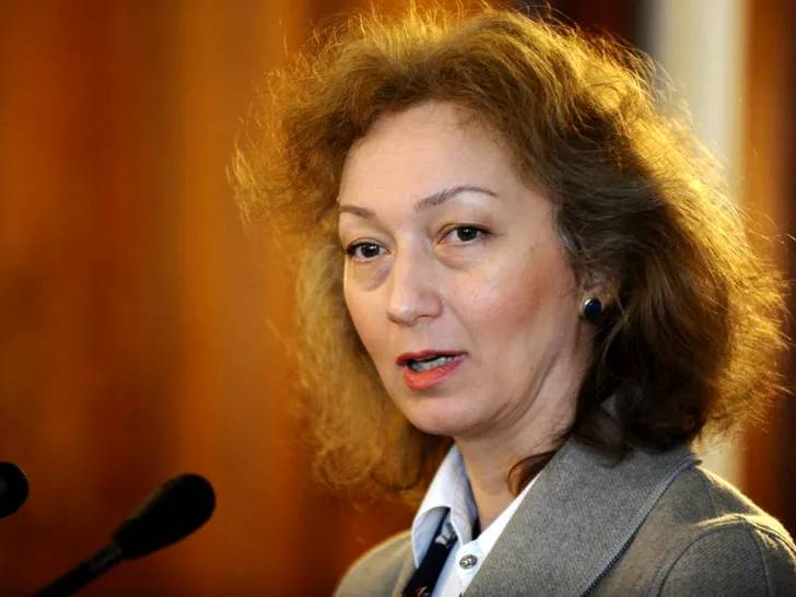 Cine este Simina Tănăsescu judecator CCR