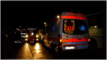Grav accident in Prahova coliziune intre un microbuz si doua masini Opt oameni au fost raniti