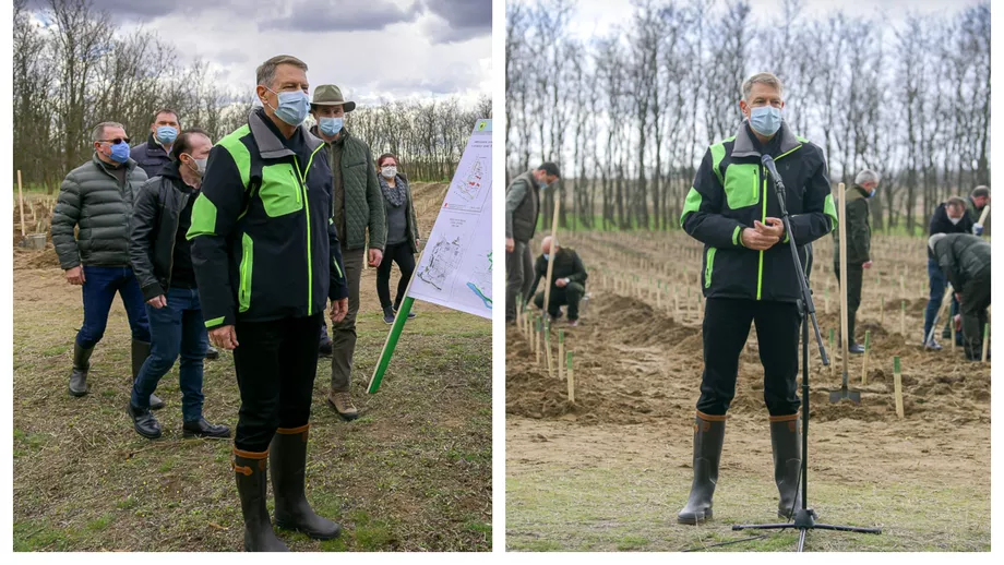 Câți bani costă cizmele purtate de Klaus Iohannis la acțiunea de plantat copaci de la Dăbuleni. Puțini români și le permit