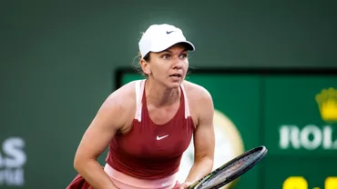 Simona Halep  Iga Swiatek 676 46 in semifinalele de la Indian Wells Simo a ratat calificarea in finala dupa o accidentare in startul setului 2