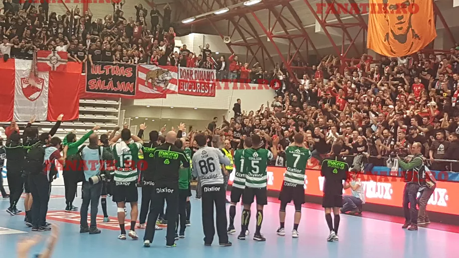 Moment unic in Liga Campionilor EHF Handbalistii lui Sporting au cantat cu fanii lui Dinamo Foto