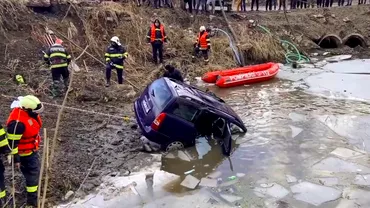 Tragedie in Suceava Autoritatile au montat parapete din beton pentru a preveni alt accident Update