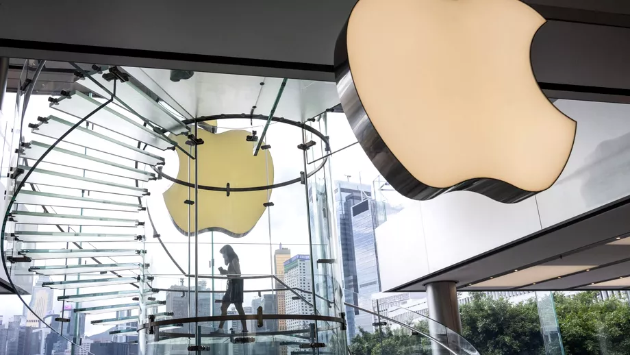 Apple prima companie din lume cu capital de peste 3 trilioane de dolari Cum a crescut brandul dea lungul anilor