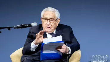 Henry Kissinger omul care a influentat politica externa a SUA timp de decenii a murit