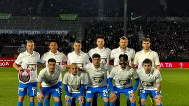 Gest special la 41 de ani de la performanta Craiovei Maxima Ce tricouri aniversare au purtat oltenii in derbyul cu CFR Cluj