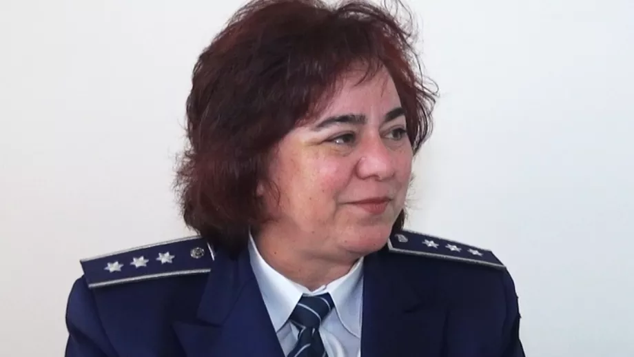 Sotia fostului sef al Politiei Caracal iese si ea la pensie Era comisar sef la sectia din comuna Alexandrei Macesanu