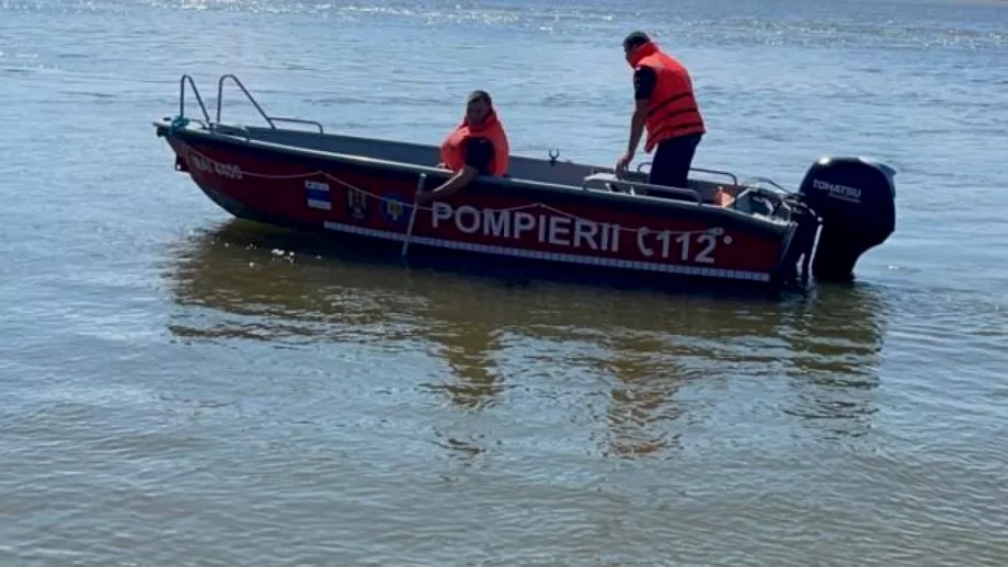 Copil de 13 ani disparut in apele bratului Borcea Este cautat cu scafandri si cu un elicopter SMURD