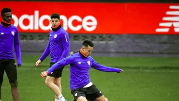 Cristi Ganea gol de senzatie la antrenamentul lui Bilbao Razvan Marin si Alex Maxim demonstratii de tehnica la sedintele de la Ajax si Mainz VIDEO