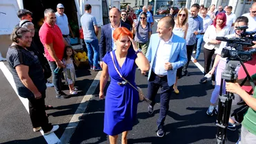 Ce diferenta de varsta exista intre Lia Olguta Vasilescu si sotul sau Claudiu Manda Primarul Craiovei este mai mare