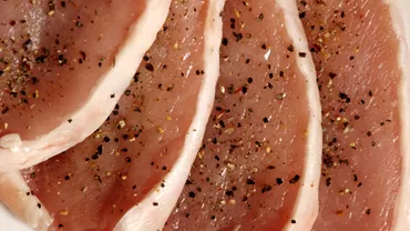 Cat va costa un kilogram de carne de porc inainte de sarbatori Preturile sar putea dubla