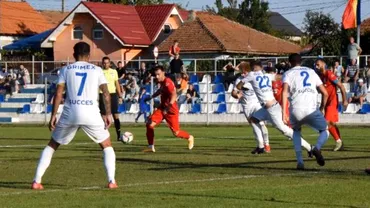 Scene fara precedent in Cupa Romaniei Fotbalistii Viitorului Tg Jiu abandonati la stadion dupa eliminarea de la Filiasi