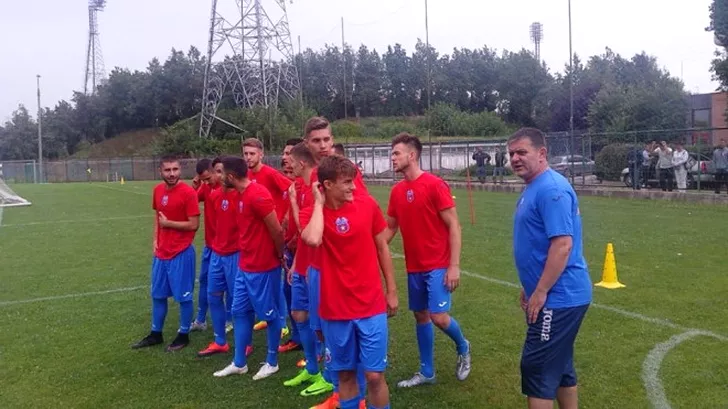 Steaua, Dinamo si Rapid dinamiteaza Liga 4. Jandarmeria, in alerta 1