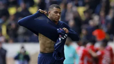 Kylian Mbappe criza de nervi in AS Monaco  PSG 30 Ce gest a facut in timpul meciului Video