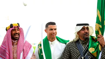 Cristiano Ronaldo aparitie uluitoare in Arabia Saudita A luat sabia in mana la sarbatoarea tarii Video