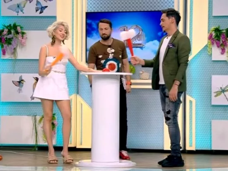 Lidia Buble în platouul emisiunii 'Neatza cu Răzvan și Dani 