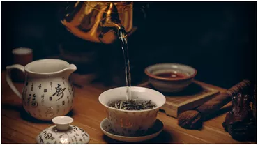 Ceaiul pe care sal bei dimineata in loc de cafea Este energizant si te scapa de respiratia urat mirositoare