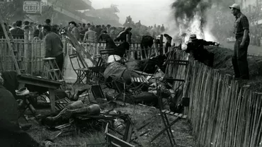 Cea mai mare tragedie din motorsport: 84 de morți în cursa de la Le Mans din 1955