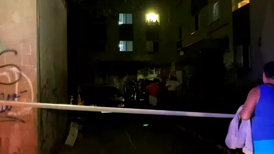 Sinucidere sau accident O fata de 14 ani din Bucuresti moarta dupa ce a cazut de la etajul trei