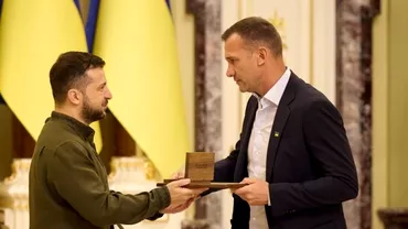 Andriy Shevchenko decorat de presedintele Volodimir Zelenski Ajuta sa mobilizeze lumea pentru a sustine si a ajuta Ucraina