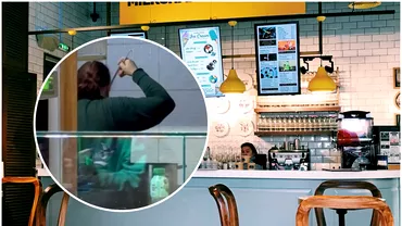 Angajata unui restaurant din mall filmata cand gusta mancarea servita clientilor Cum am reusit sa facem toxiinfectie
