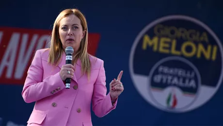 Rezultate istorice la alegerile parlamentare din Italia Alianta de extrema dreapta se impune clar iar Giorgia Meloni este pe cale sa devina primministru