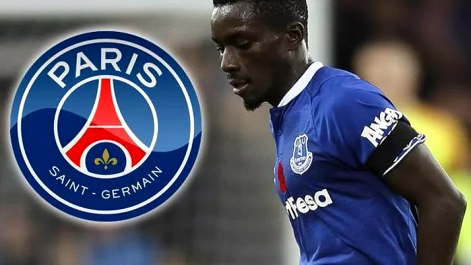 Cine este Idrissa Gueye jucatorul transferat de PSG pe 31 milioane de euro Cand era copil juca fotbal descult pana sangera