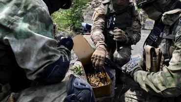 Razboi in Ucraina ziua 495 Ofensiva rusa din est inainteaza in apropierea unui oras strategic Situatia este complicata