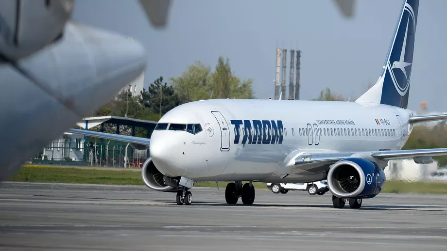Amenintare cu bomba la bordul unei aeronave Tarom care circula pe ruta Tel AvivBucuresti Avionul a fost redirectionat catre Istanbul
