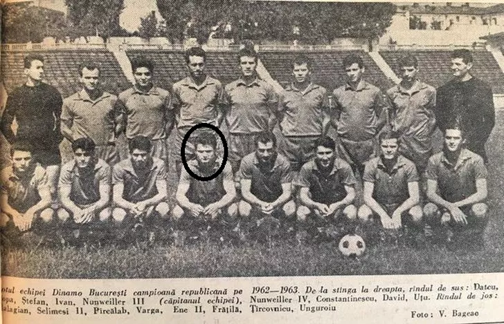 Piți Varga, în centrul imaginii cu echipa campioană a sezonului 1962-1963, Dinamo București. Citiți în componența formației alte nume cunoscute!