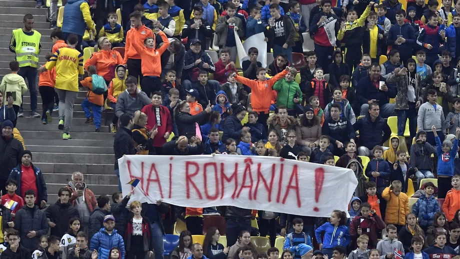 Cele mai tari imagini de la Romania  Norvegia Cum au trait cei 30000 de copii meciul de pe Arena Nationala GALERIE FOTO