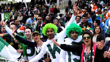 Fani inchiriati pentru Mondial Autoritatile din Qatar ar fi platit pakistanezi pentru a umple locurile libere de pe stadioane