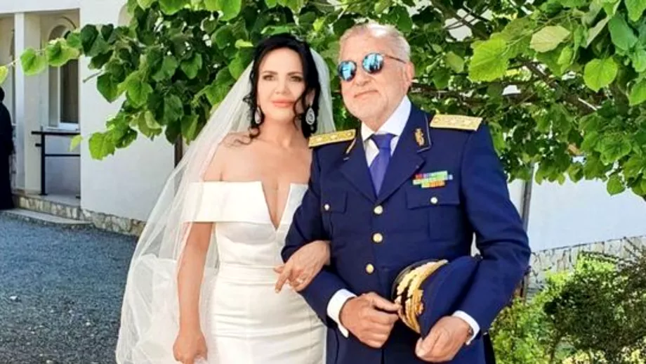 Ilie Nastase si Ioana Simion din nou un cuplu Cum au fost surprinsi dupa anuntul divortului