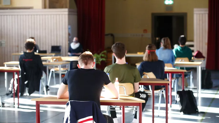 Parlamentul a decis O noua disciplina apare in scolile din Romania Ce vor studia elevii de liceu