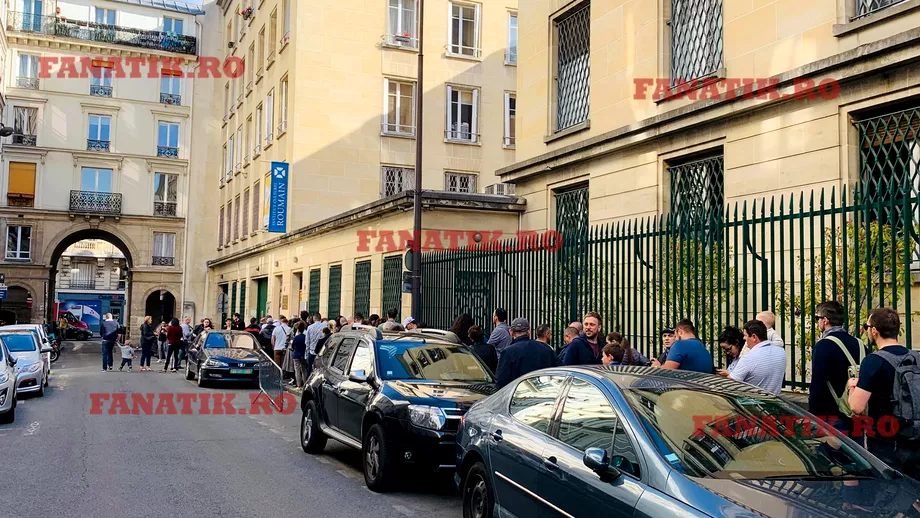 Cozi interminabile la ambasada din Paris Si Simona Halep e asteptata sa voteze FOTO si VIDEO