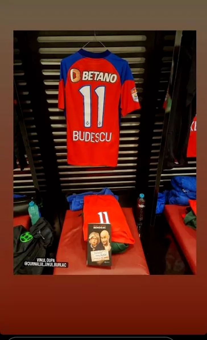 Cartea lui Mihai Bendeac, la loc de cinste în vestiarul FCSB-ului la meciul cu FC Botoșani. Sursă foto: captură Instagram Constantin Budescu