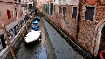 Canalele din Venetia au ramas fara apa din cauza secetei Situatie incredibila in Italia  Video