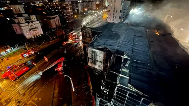Incendiu puternic la un centru comercial din Capitala Raed Arafat Exista riscul ca mallul sa se prabuseasca Video