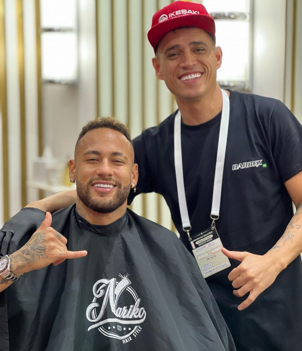 Neymar și-a schimbat look-ul înainte de partida Brazilia - Coreea de Sud. Sursă foto: Instagram - @nariko_hairstyle.