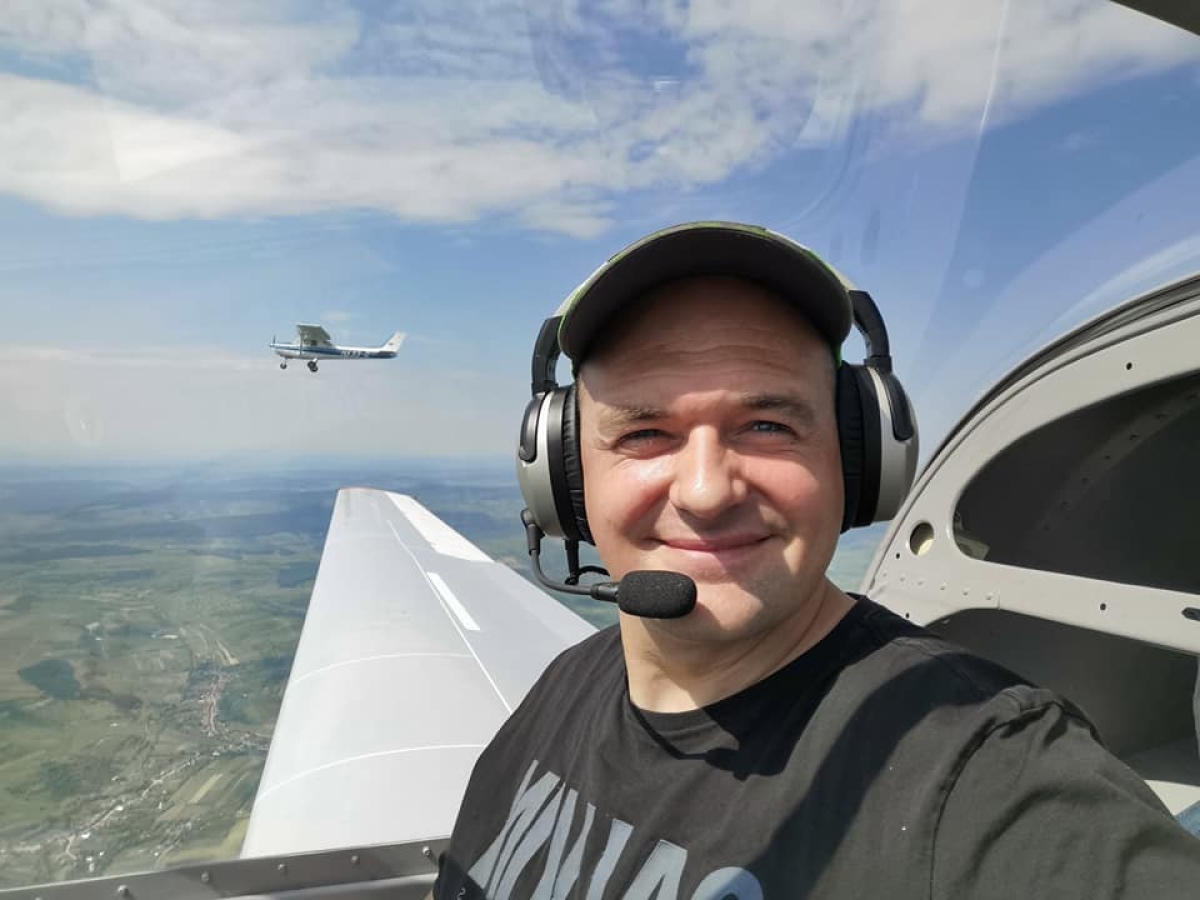 Cine era, de fapt, pilotul care s-a prăbușit cu planorul în Bihor: “Toate pozele lui erau numai cu zboruri”