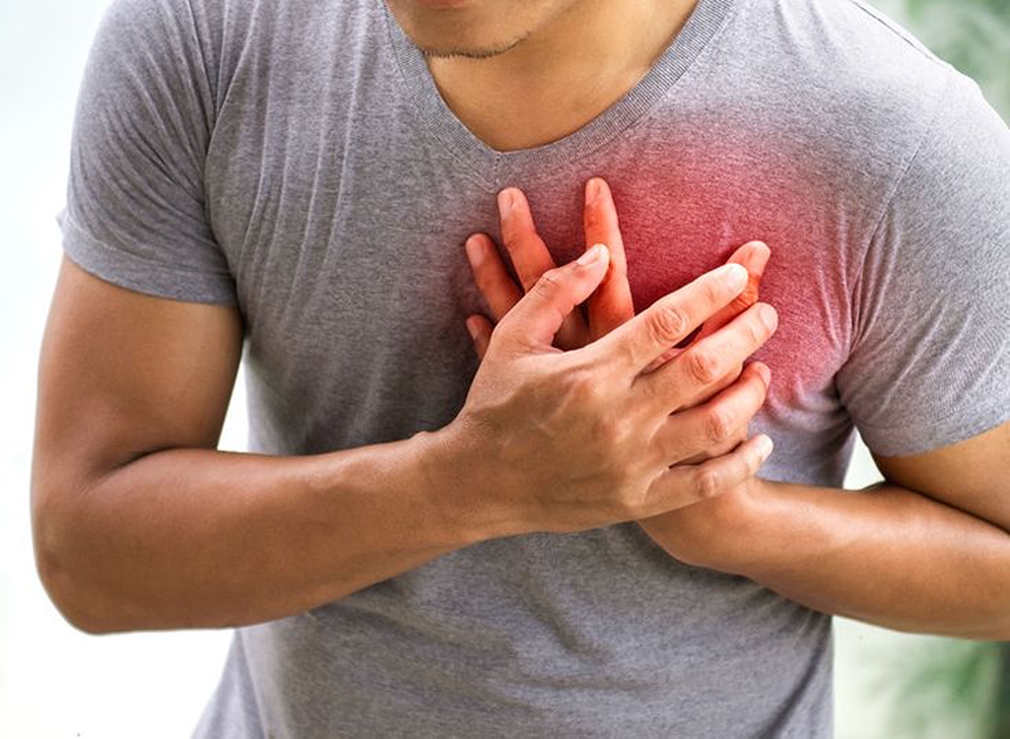 Cum recunoști insuficiența cardiacă. Simptomul evident pe care s-ar putea să nu îl observi dimineața