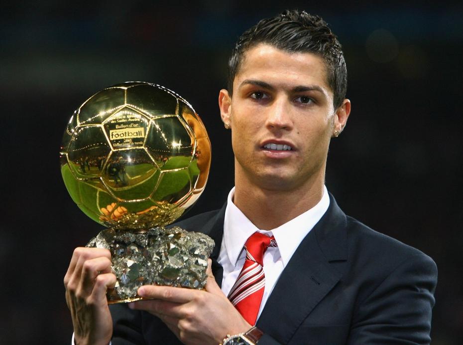 Graze Thespian crime ÎN SFÎRŞIT! Ronaldo a CUCERIT Balonul de Aur! A plîns ca un copil -  Fanatik.ro